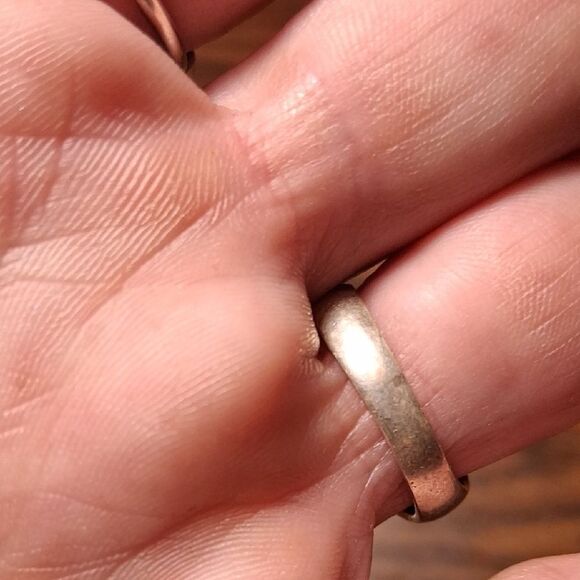 Sterling Silver Engraved "Love Me" Ring Size 6 - Picture 3 of 5